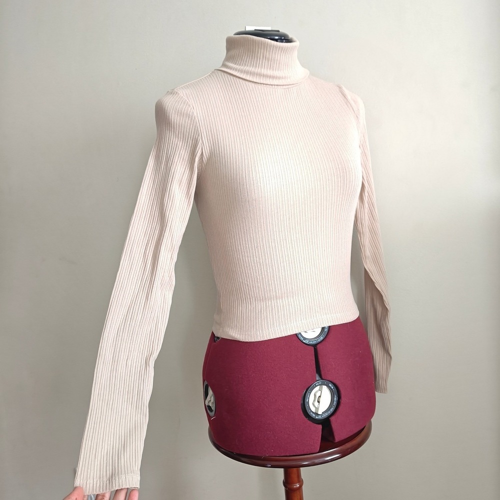 Ambiance Womens Turtleneck Long Sleeve Crop Top Beige Ribbed Fold Over Small